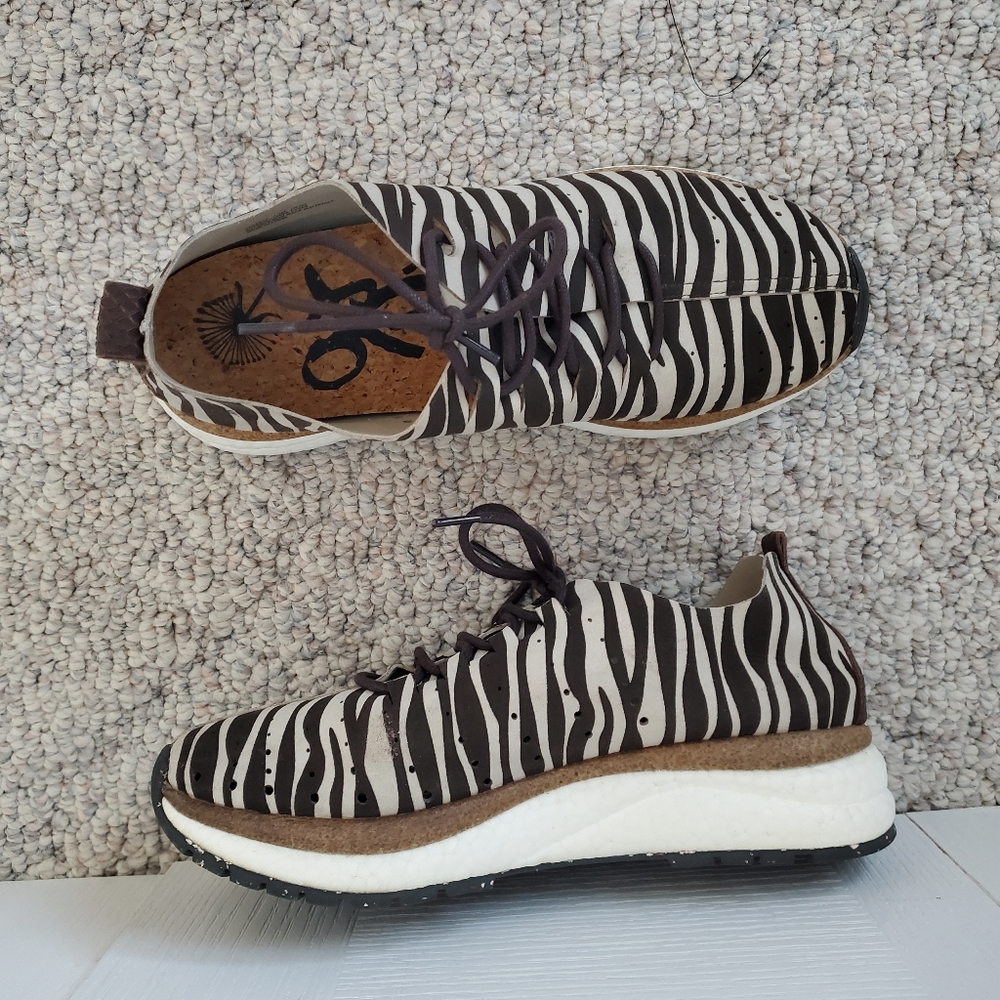 OTBT Alstead Zebra Print Sneaker